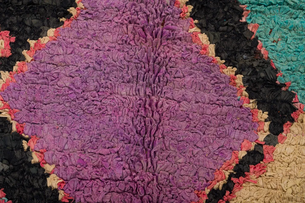 Tapis berbère marocain Boucherouite 235 x 135 cm