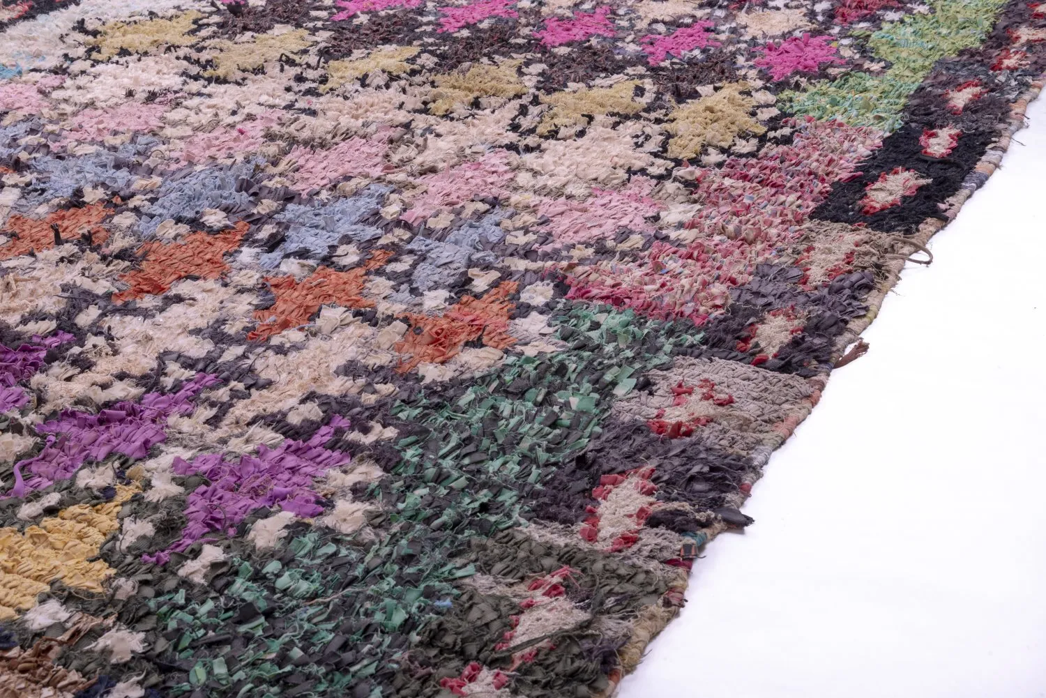Marokkanischer Berber Teppich Boucherouite 270 x 145 cm