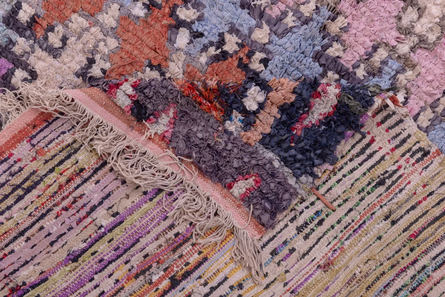 Marokkanischer Berber Teppich Boucherouite 270 x 145 cm