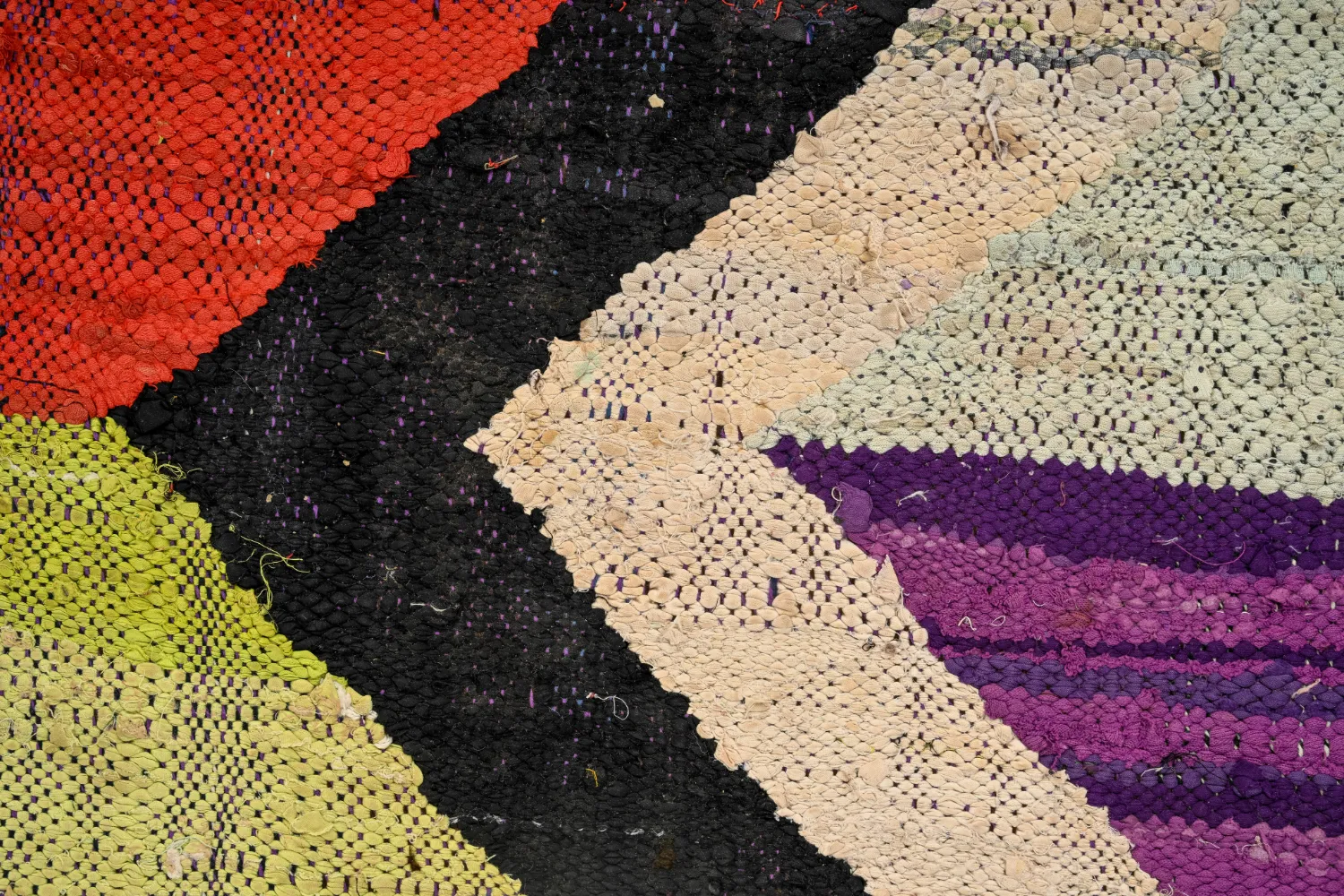 Marockansk Boucherouite-matta 135 x 245 cm