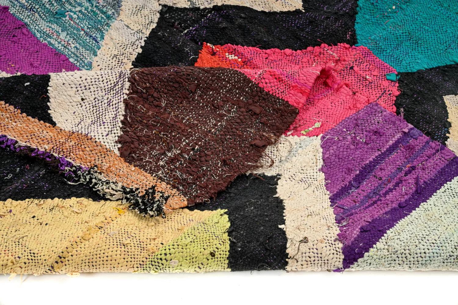 Marockansk Boucherouite-matta 135 x 245 cm