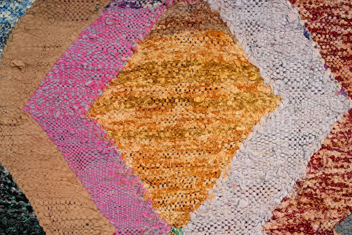 Marockansk Boucherouite-matta 135 x 260 cm