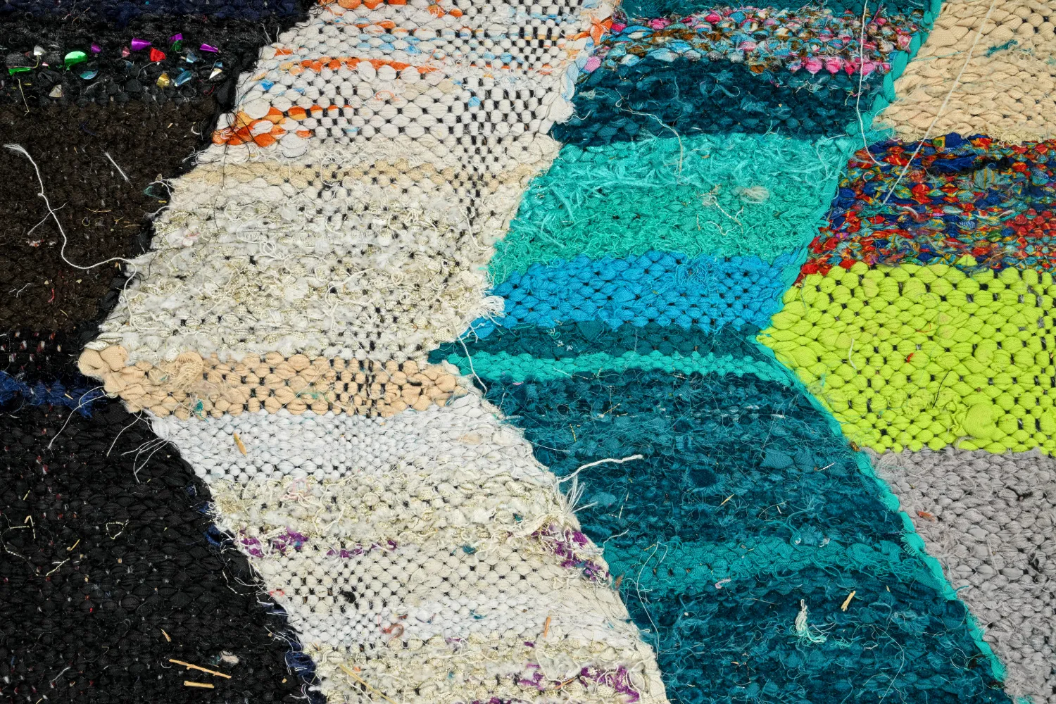 Marockansk Boucherouite-matta 140 x 260 cm