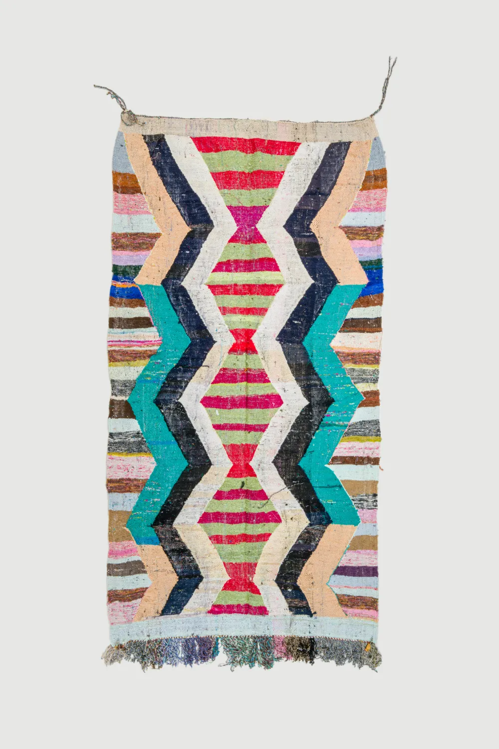 Tapis berbère marocain Boucherouite 140 x 265 cm