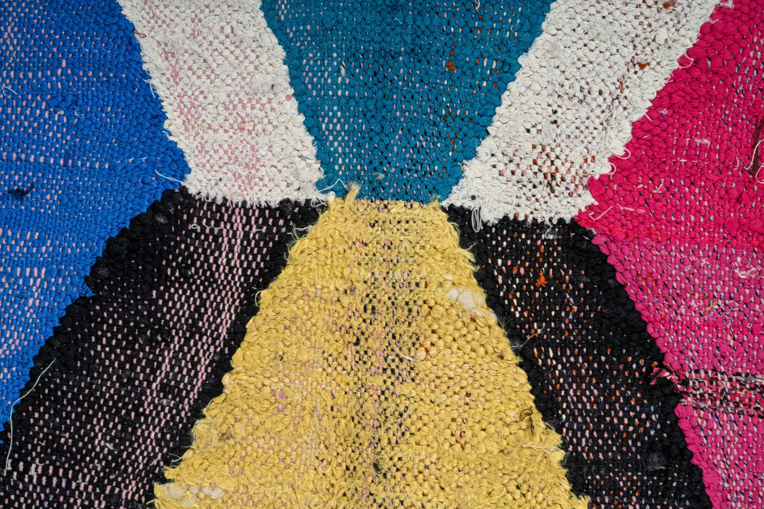 Marockansk Boucherouite-matta 150 x 275 cm