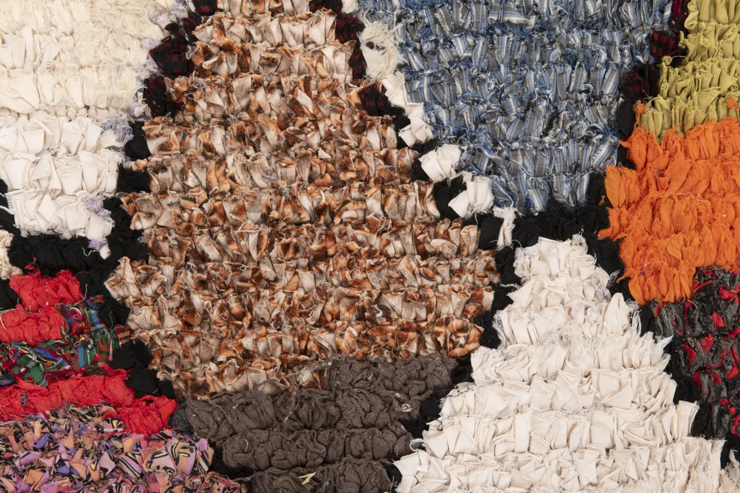 Tapis Marocain Berbère Boucherouite 200 x 145 cm
