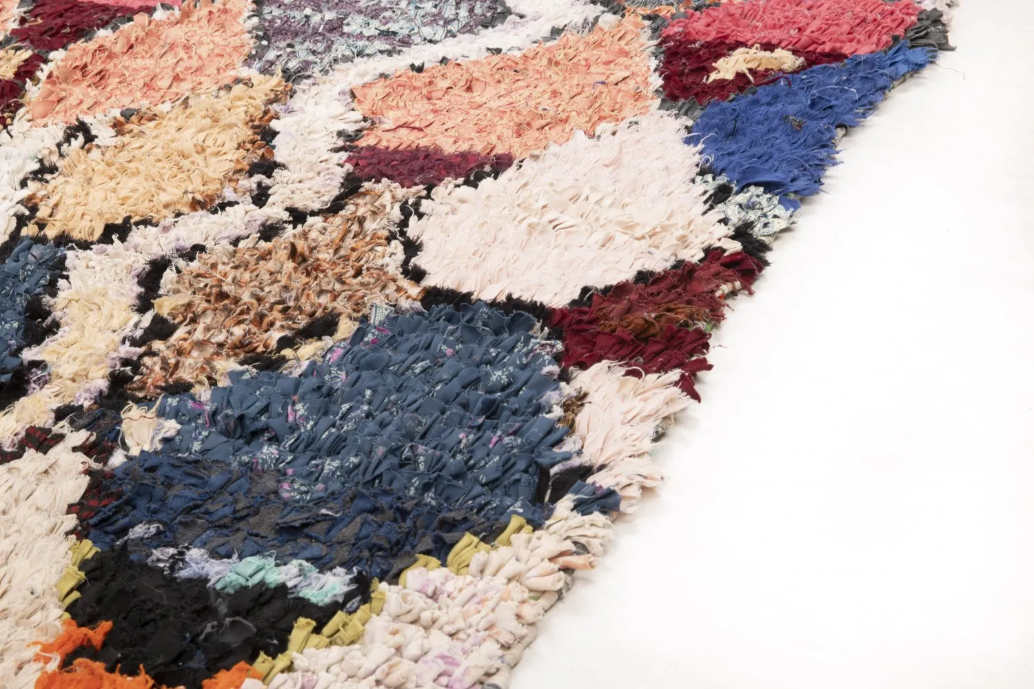 Tapis Marocain Berbère Boucherouite 200 x 145 cm