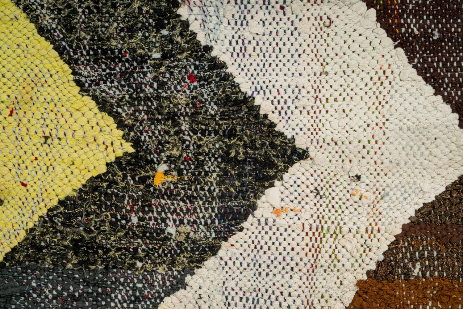 Marockansk Boucherouite-matta 135 x 230 cm