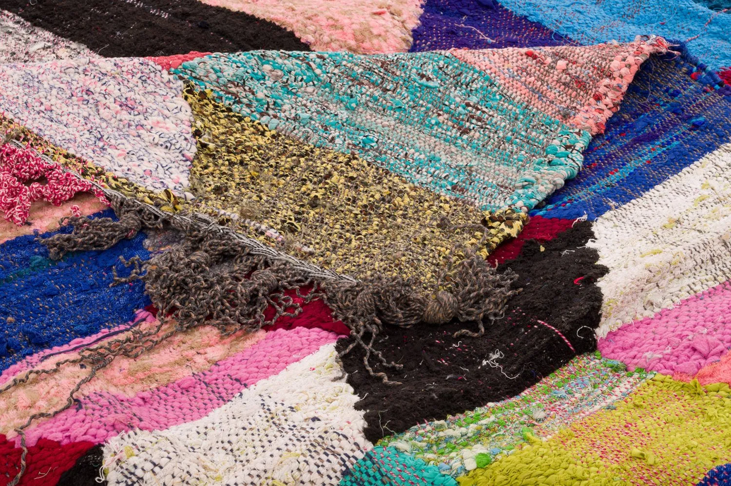 Marokkanischer Berber Teppich Boucherouite 150 x 305 cm