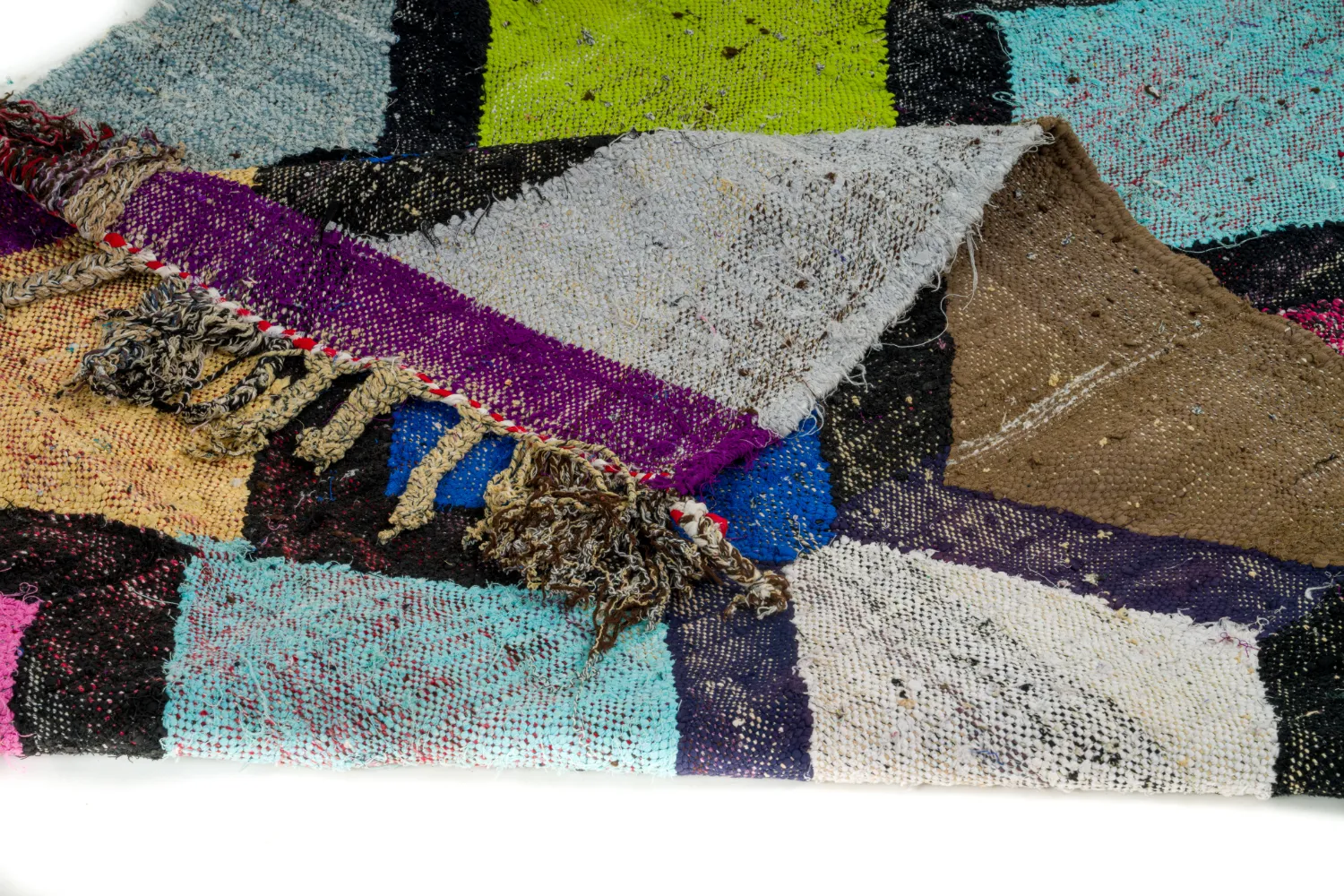 Tapis berbère marocain Boucherouite 135 x 230 cm