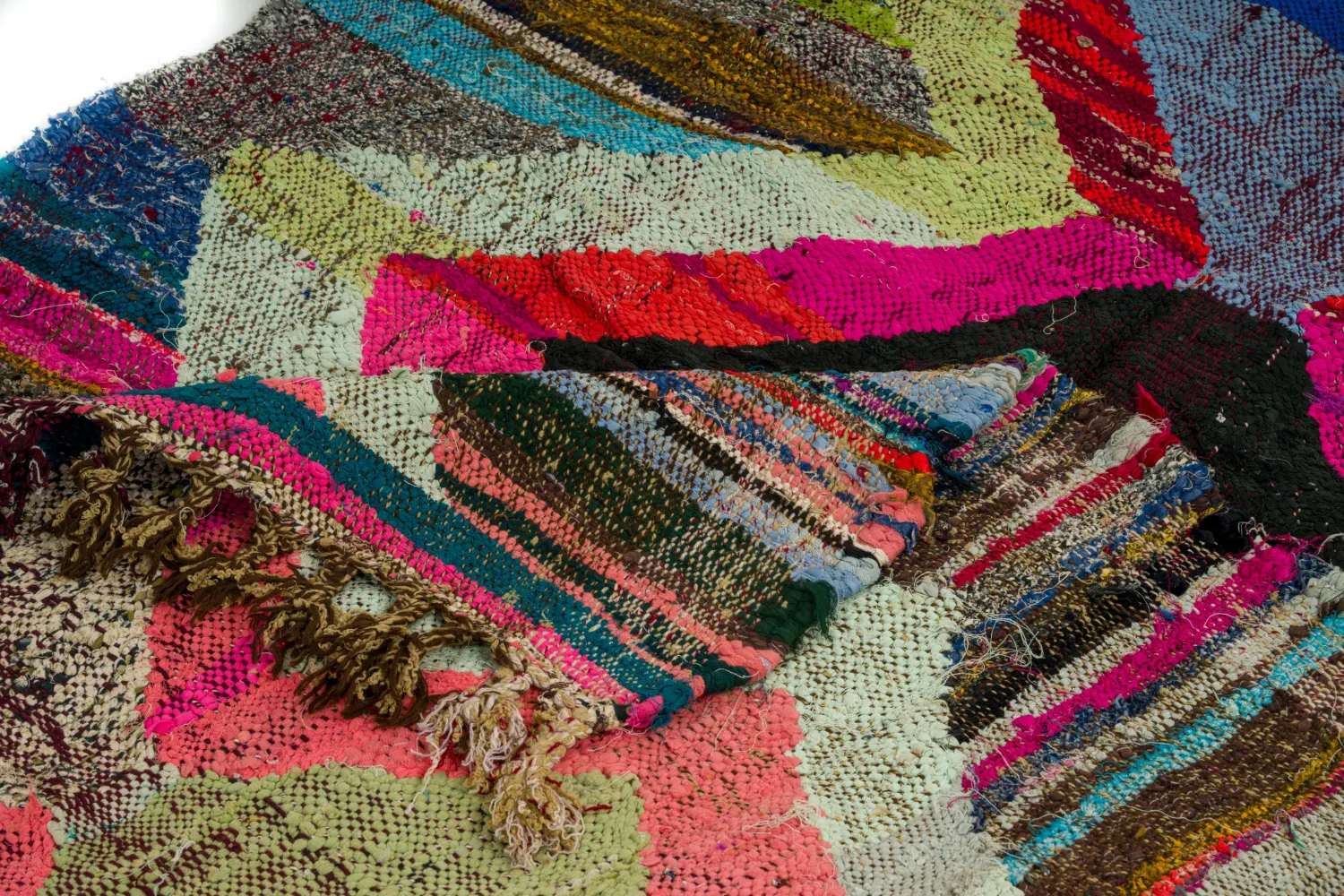 Tapis berbère marocain Boucherouite 125 x 225 cm