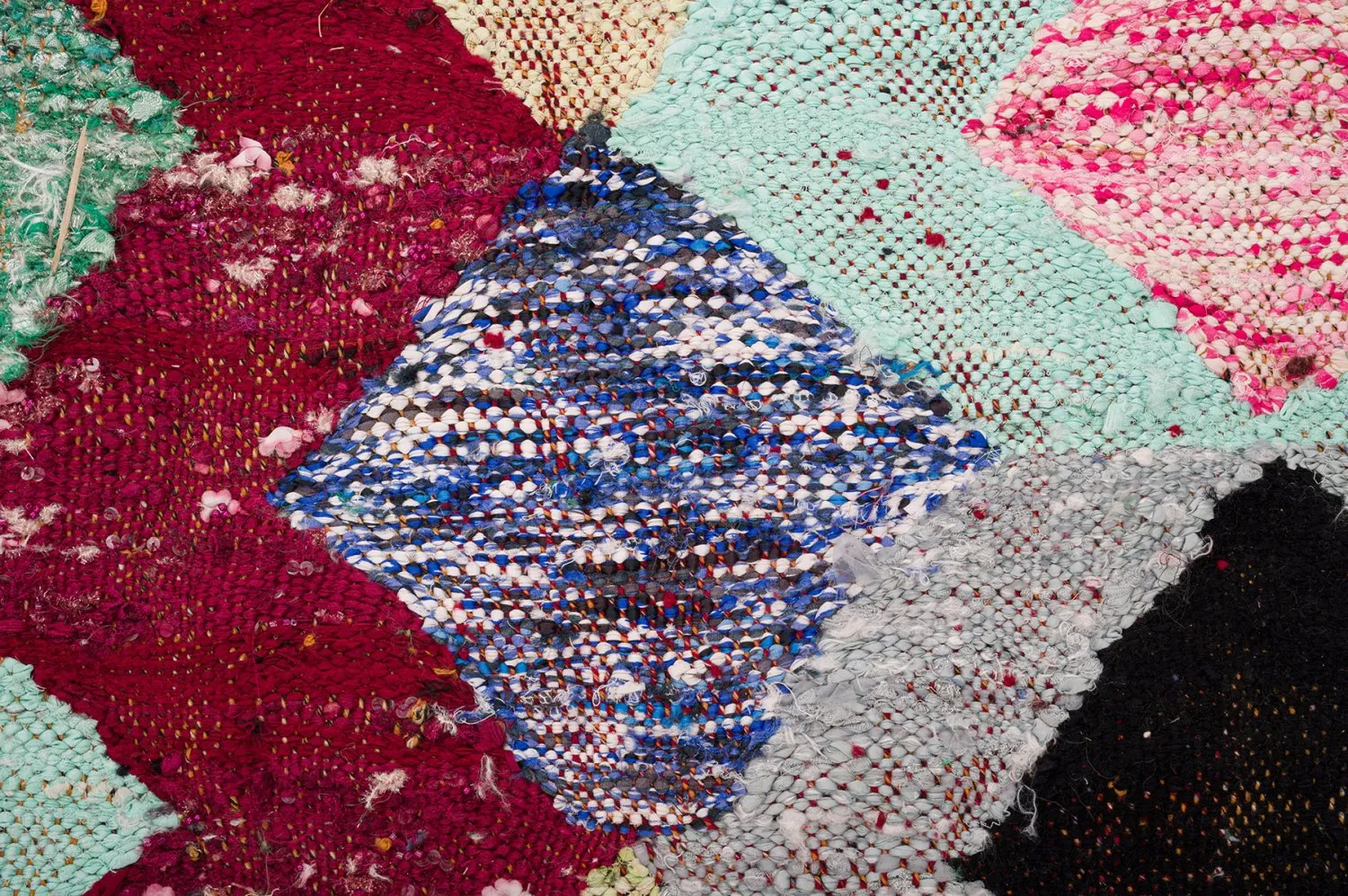 Tapis berbère marocain Boucherouite 150 x 255 cm