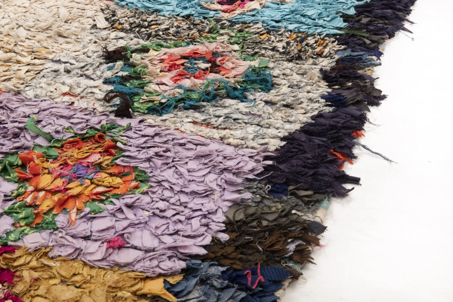 Marokkanischer Berber Teppich Boucherouite 260 x 135 cm