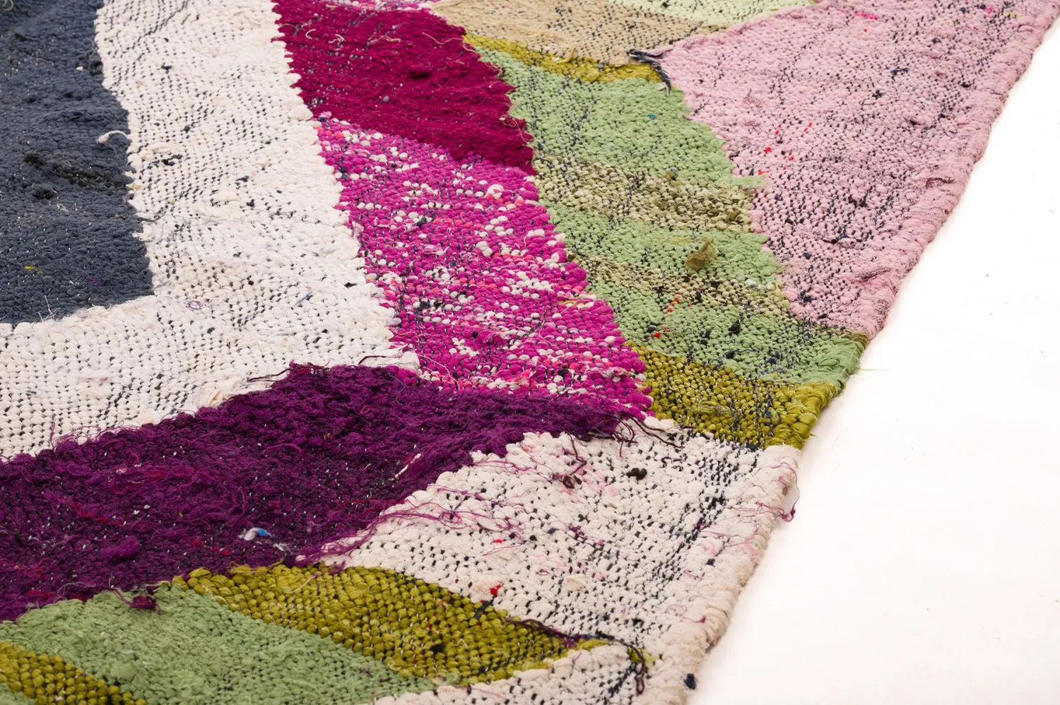 Marokkanischer Berber Teppich Boucherouite 130 x 240 cm