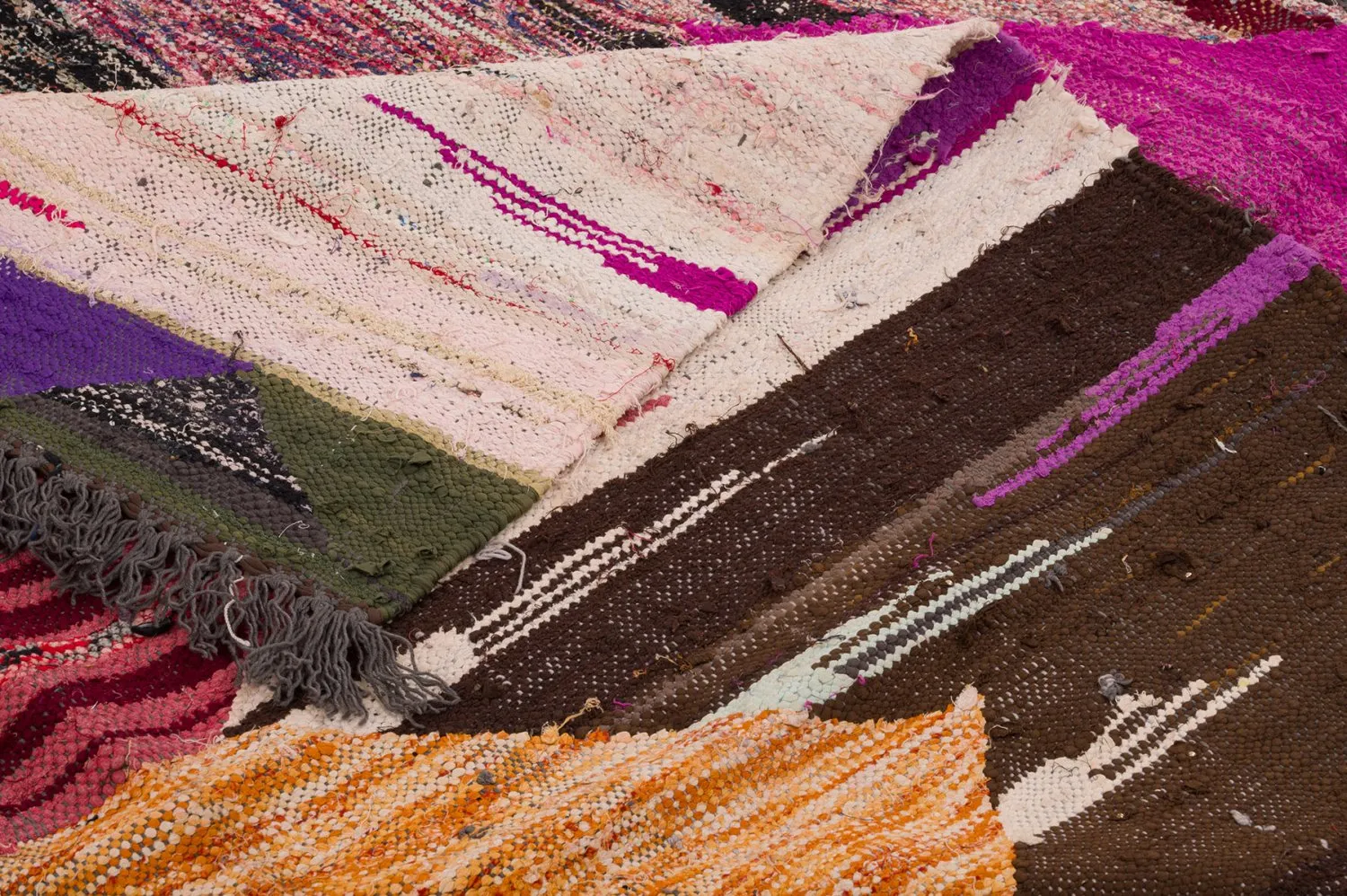 Marokkanischer Berber Teppich Boucherouite 130 x 275 cm