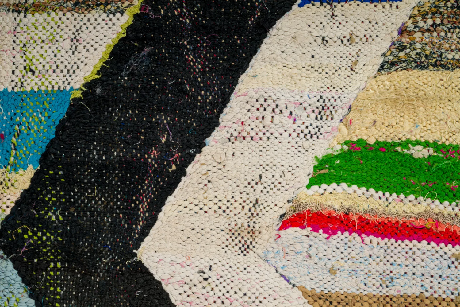 Marockansk Boucherouite-matta 135 x 250 cm