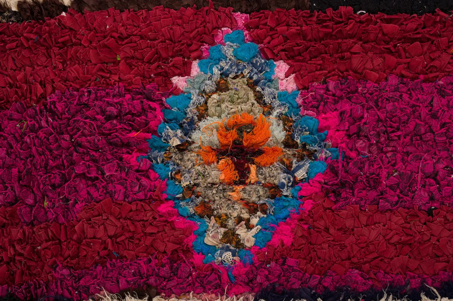 Marokkanischer Berber Teppich Boucherouite 145 x 305 cm