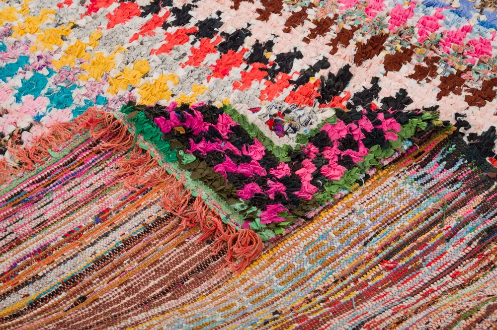 Tapis berbère marocain Boucherouite 250 x 160 cm