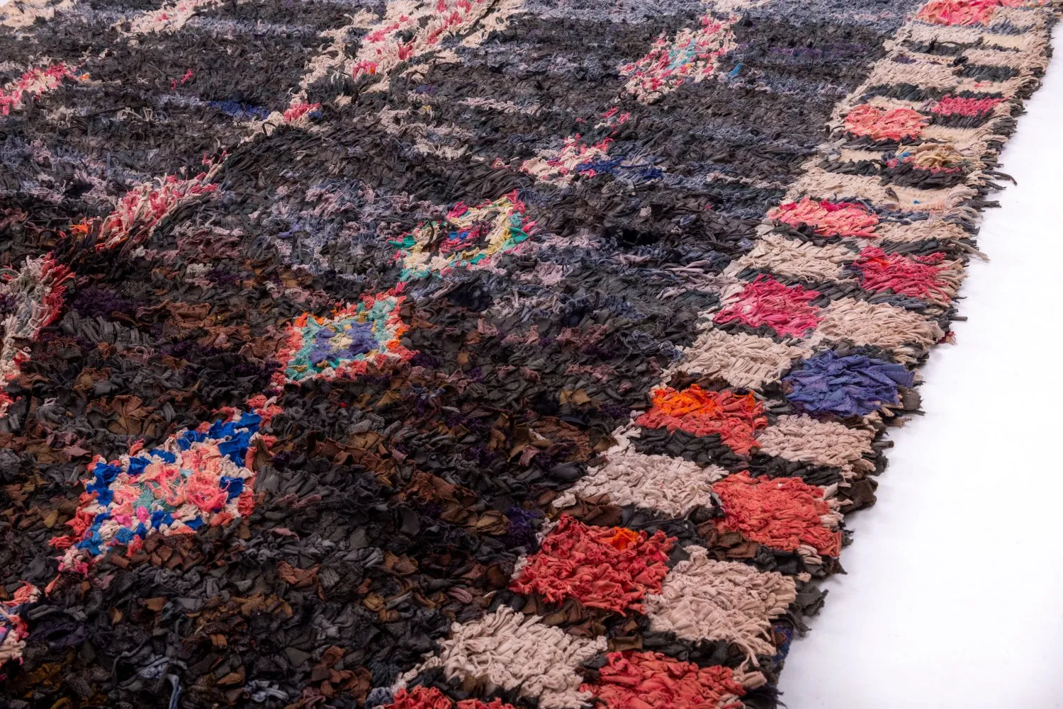 Tapis Marocain Berbère Boucherouite 235 x 170 cm