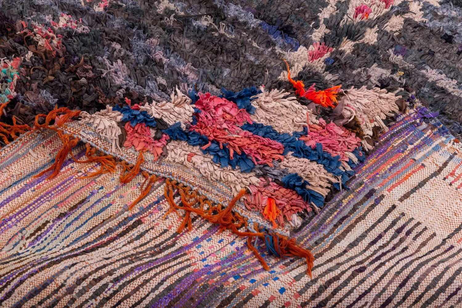 Tapis Marocain Berbère Boucherouite 235 x 170 cm