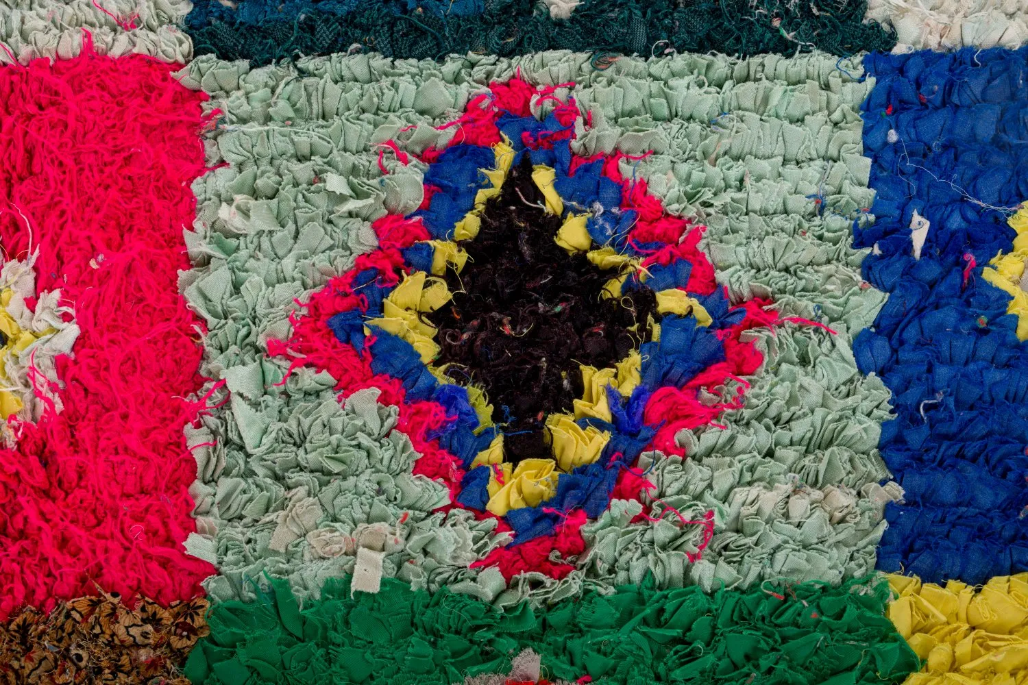 Marokkanische Berber Teppich Boucherouite 290 x 145 cm