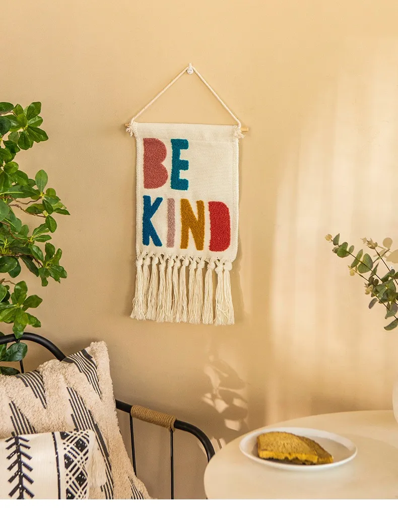 Tapisserie murale - Be Kind (multicolore)