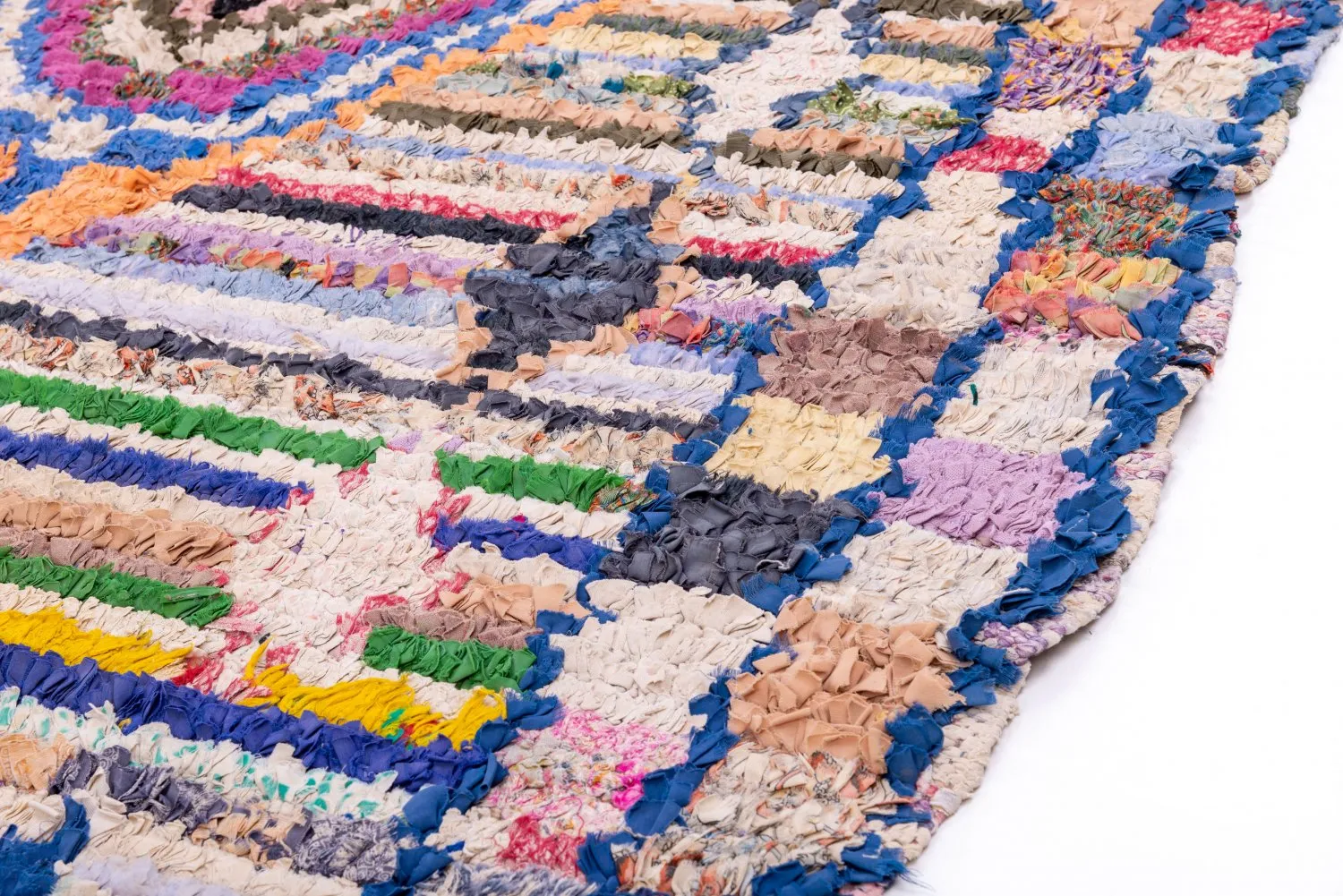 Tapis Marocain Berbère Boucherouite 225 x 140 cm