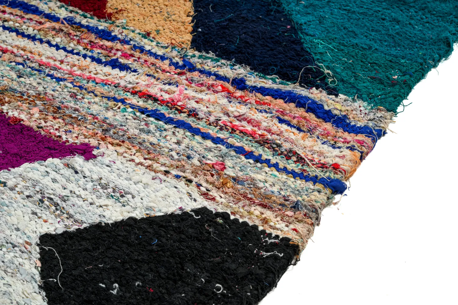 Tapis berbère marocain Boucherouite 115 x 205 cm