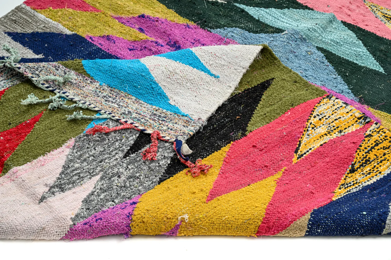 Tapis berbère marocain Boucherouite 155 x 255 cm