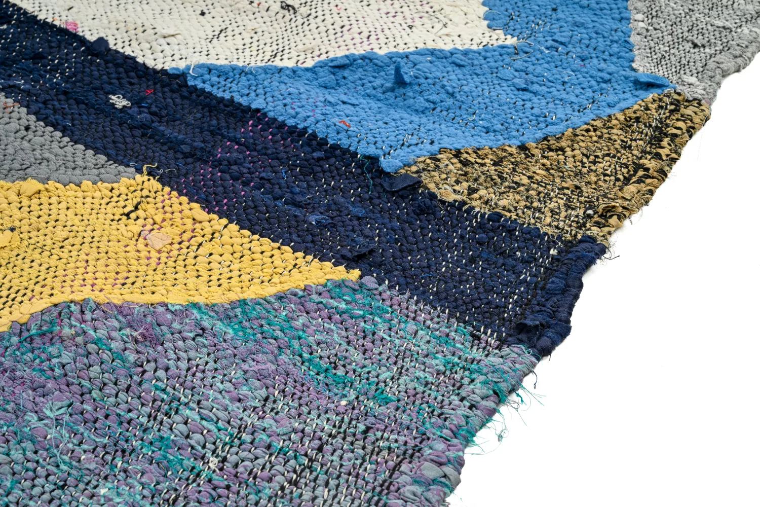 Tapis berbère marocain Boucherouite 135 x 250 cm