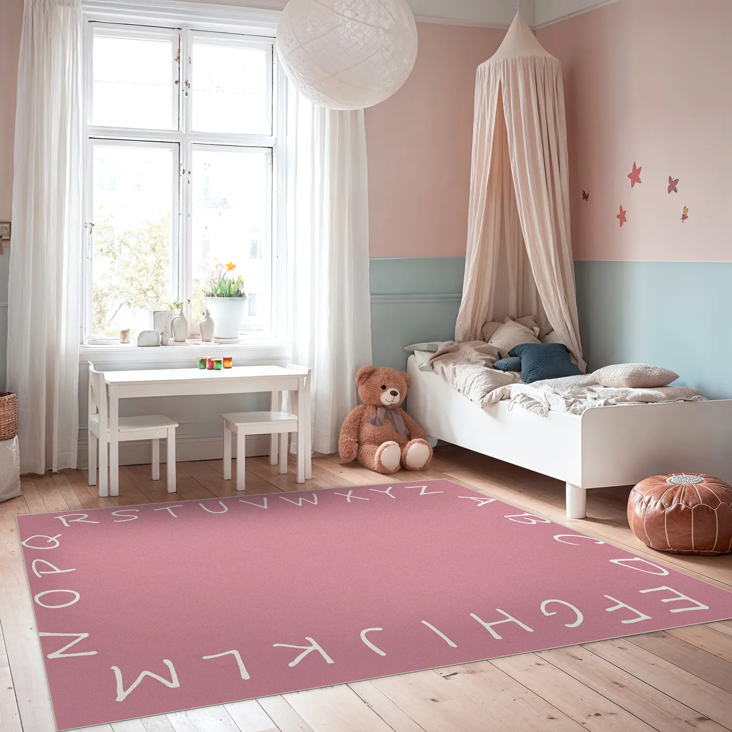 Tapis enfant - Bordure alphabétique (rose)