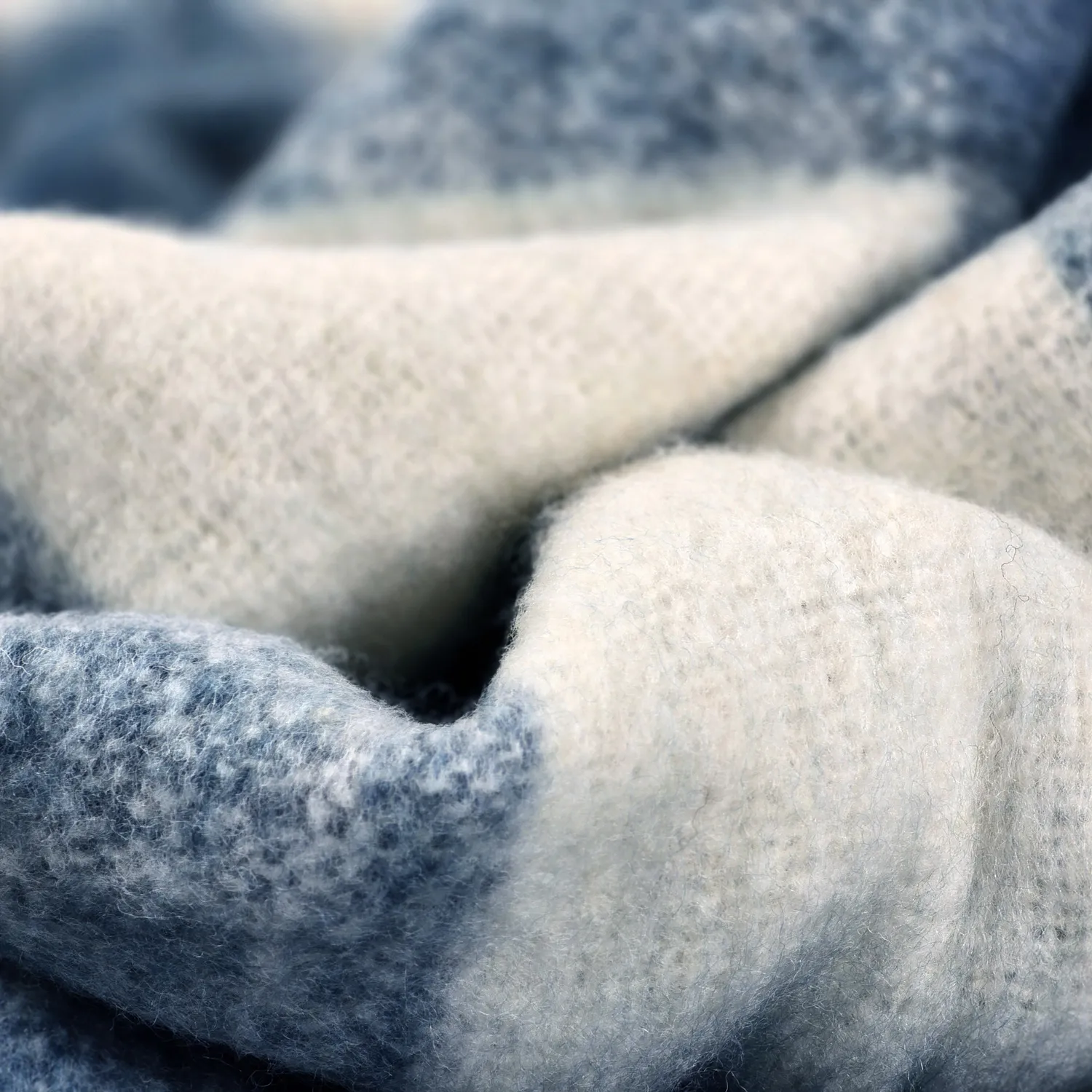 Decken - Überwurf aus Wollmischung - Phoebe (blau)