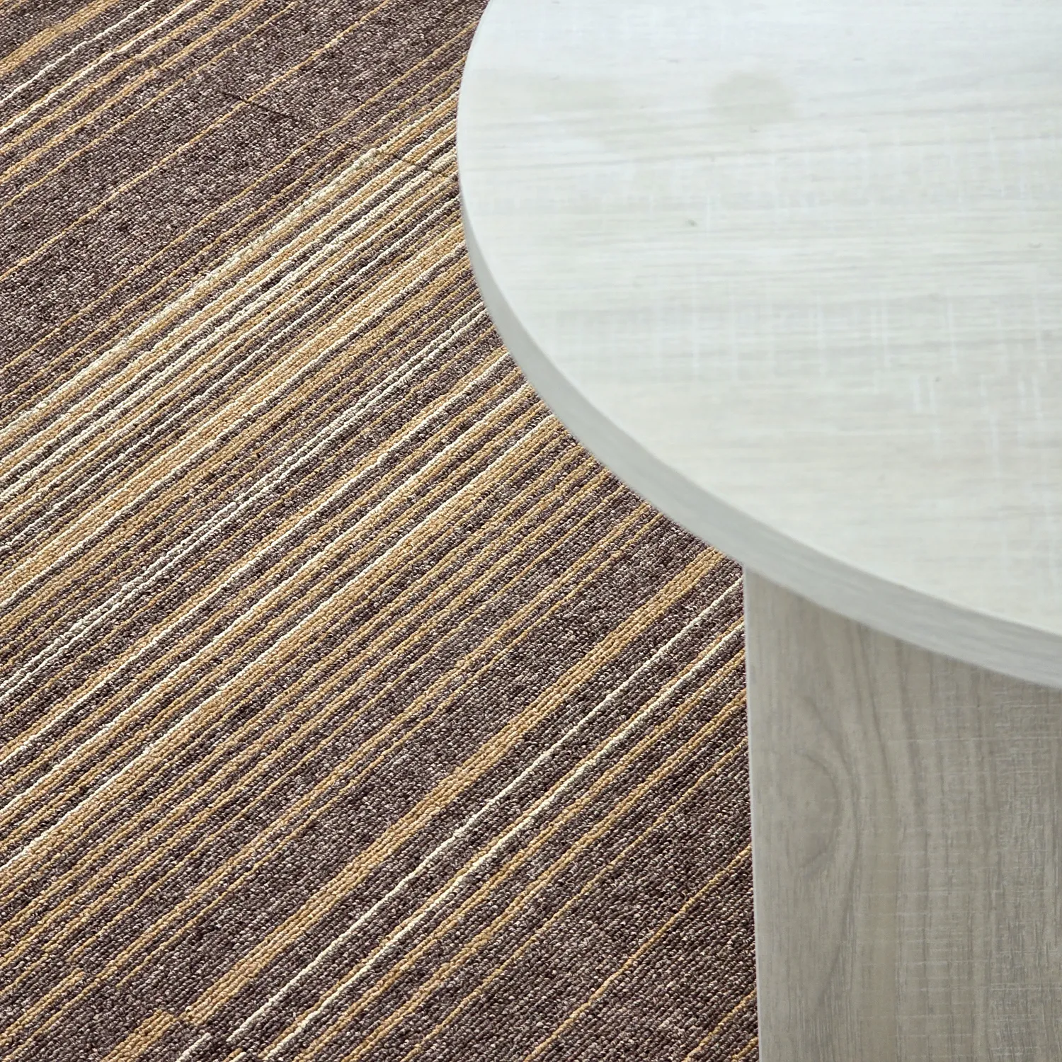 Teppichboden - Almeria Teppichfliesen 24 Stk. (unregelmäßig gestreift braun)