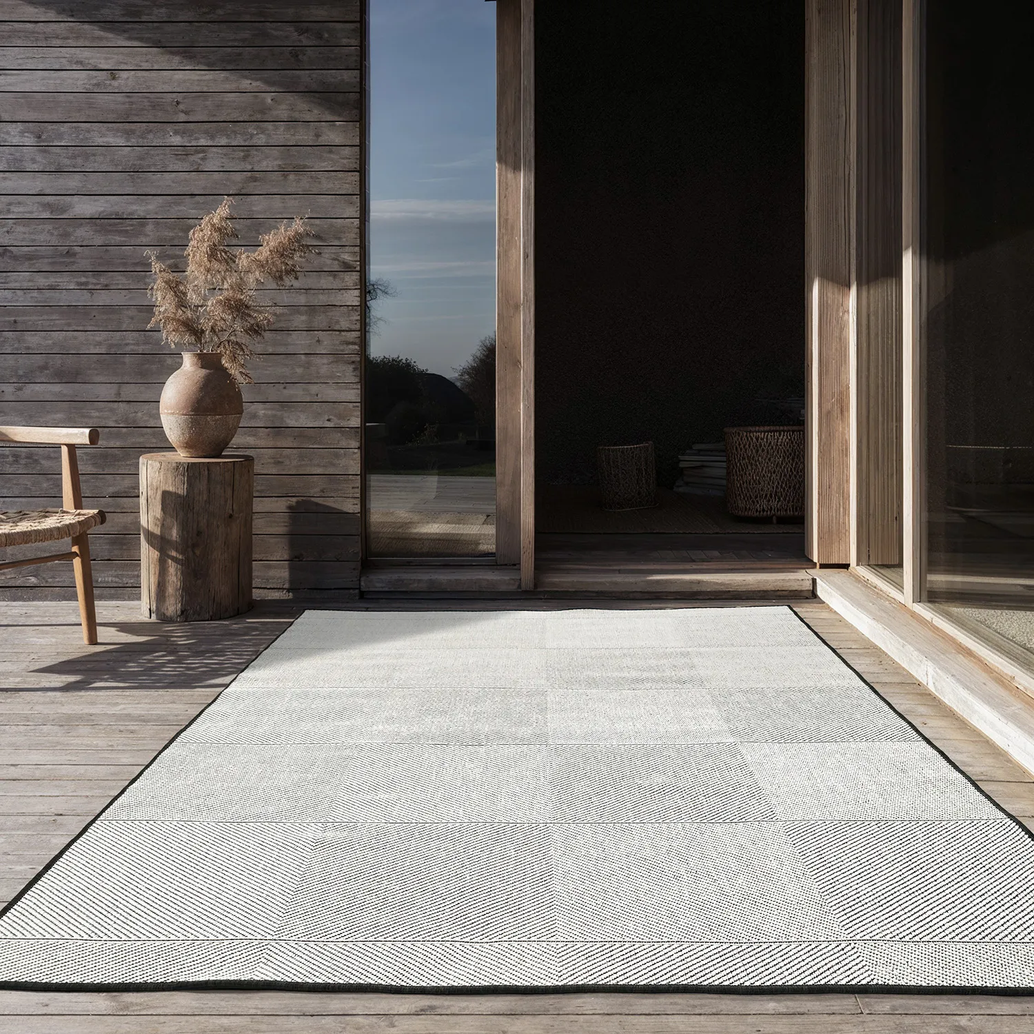 Teppich für innen und außen - utomhusmatta - Ava (schwarz)