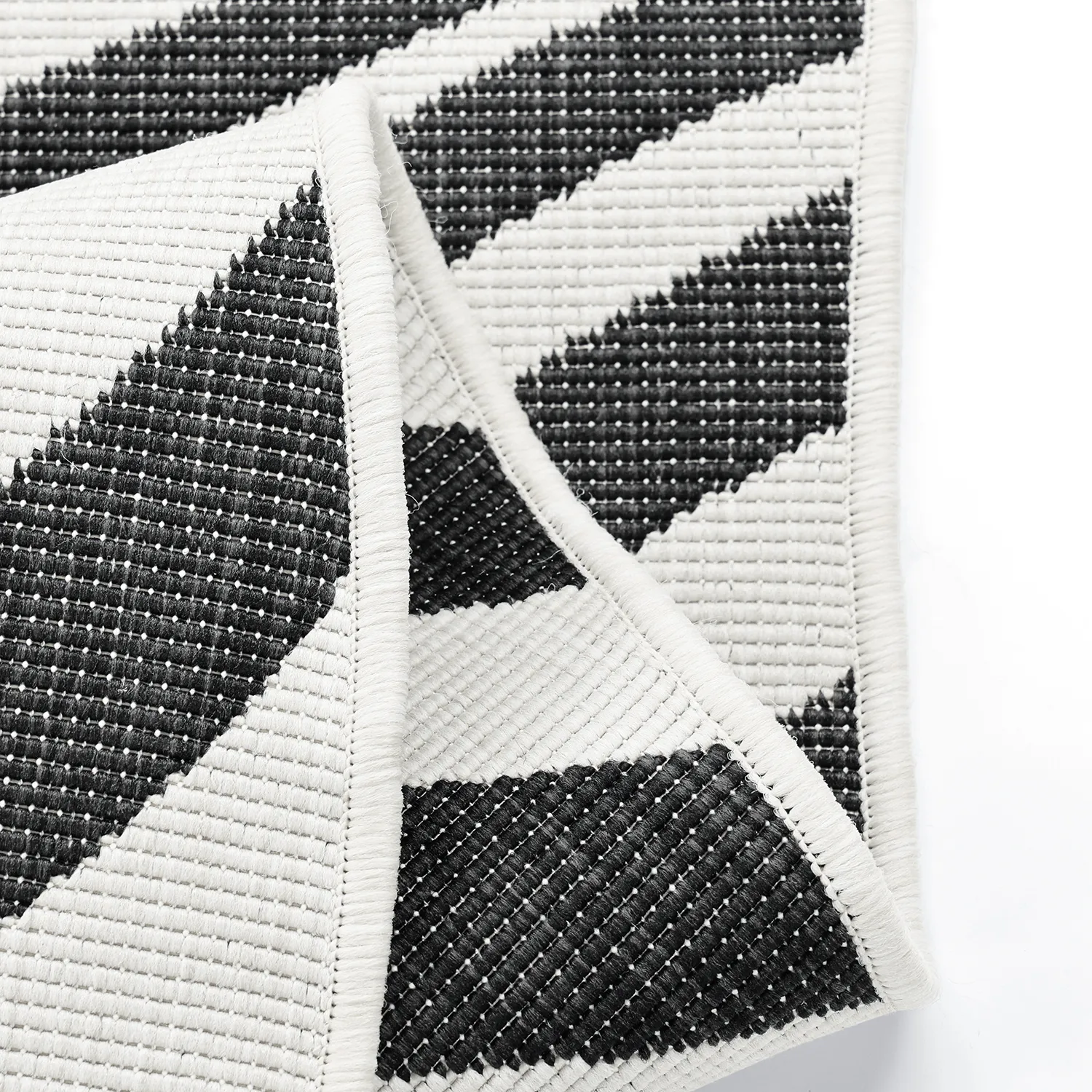 Teppich für innen und außen - utomhusmatta - Remina (schwarz/weiß)