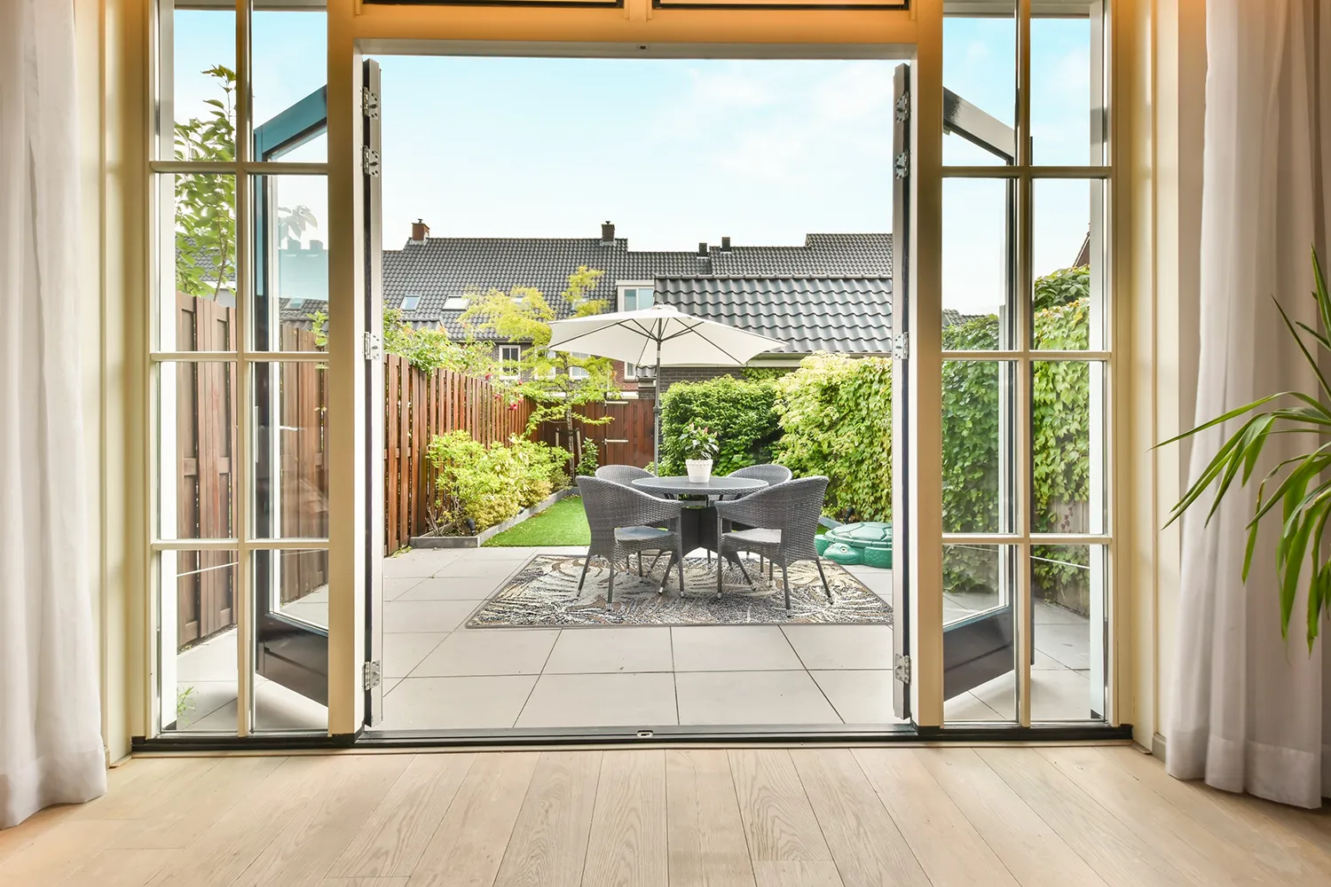 Teppich für innen und außen - Maui (grau/multi)