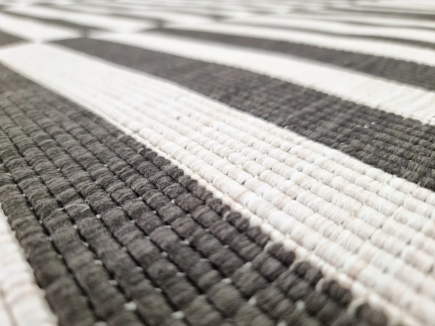 Teppich für innen und außen - Roscoe (schwarz)