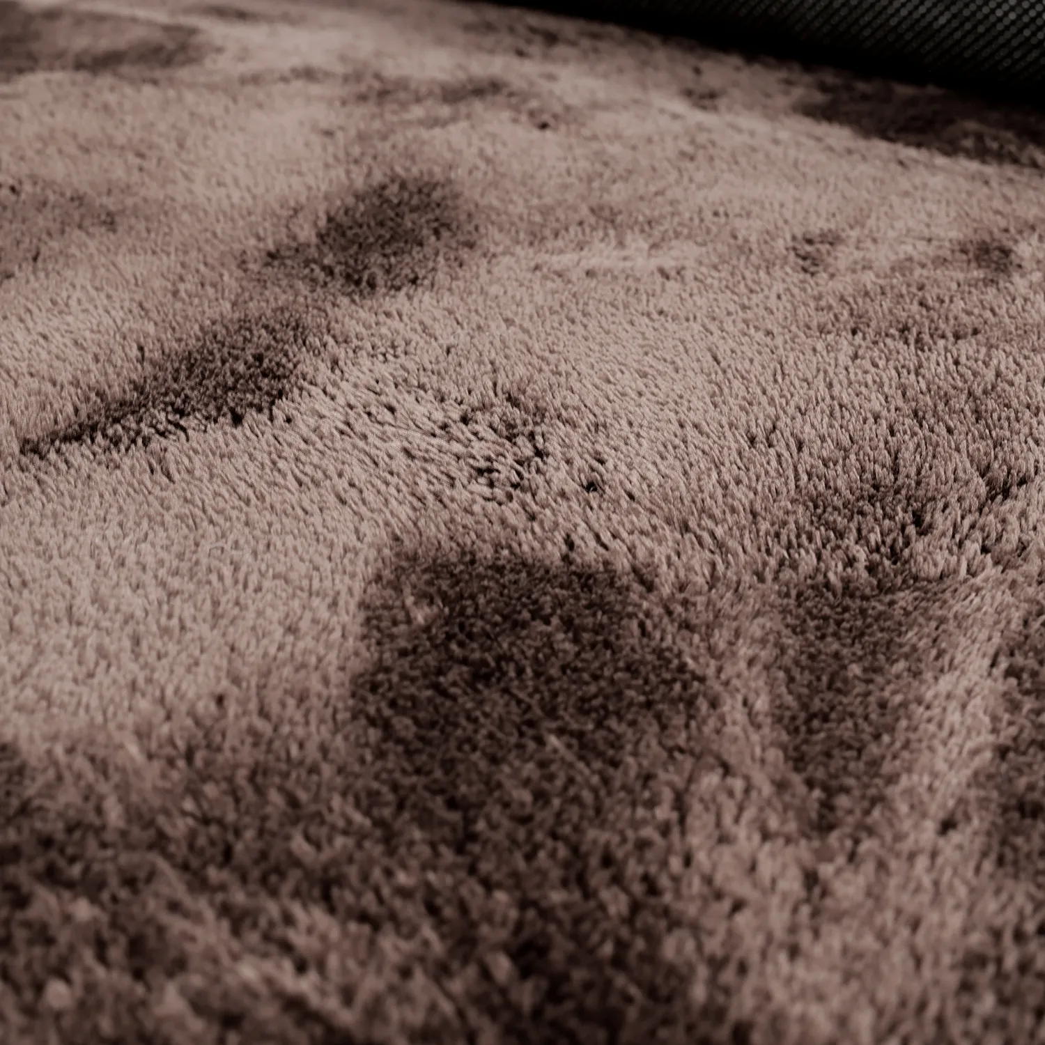 Tapis Rond Ondulé - Aranga Super Soft Fur (marron foncé)