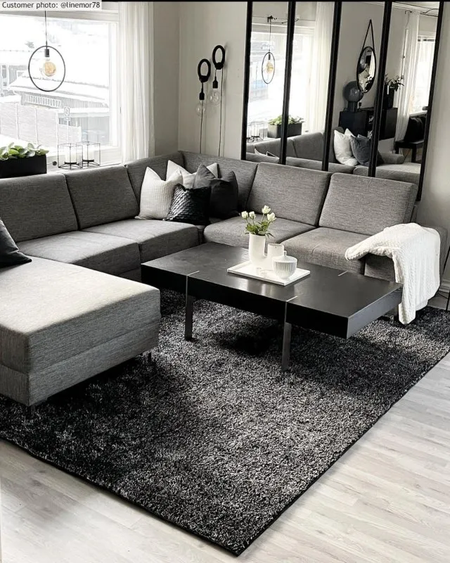 Ecksofa-Teppich-platzieren